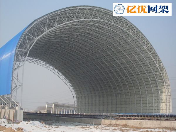 新疆干煤棚网架工程